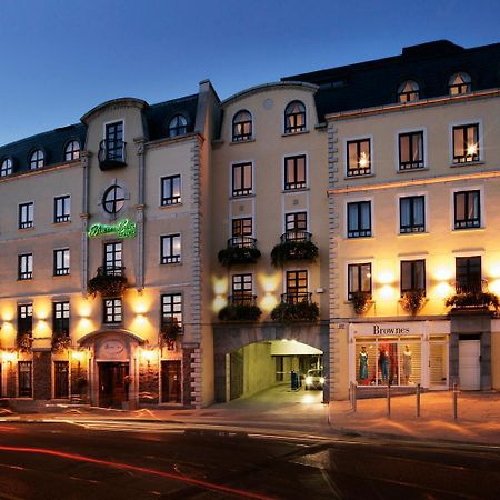 Bracken Court Hotel Балбриган Екстериор снимка