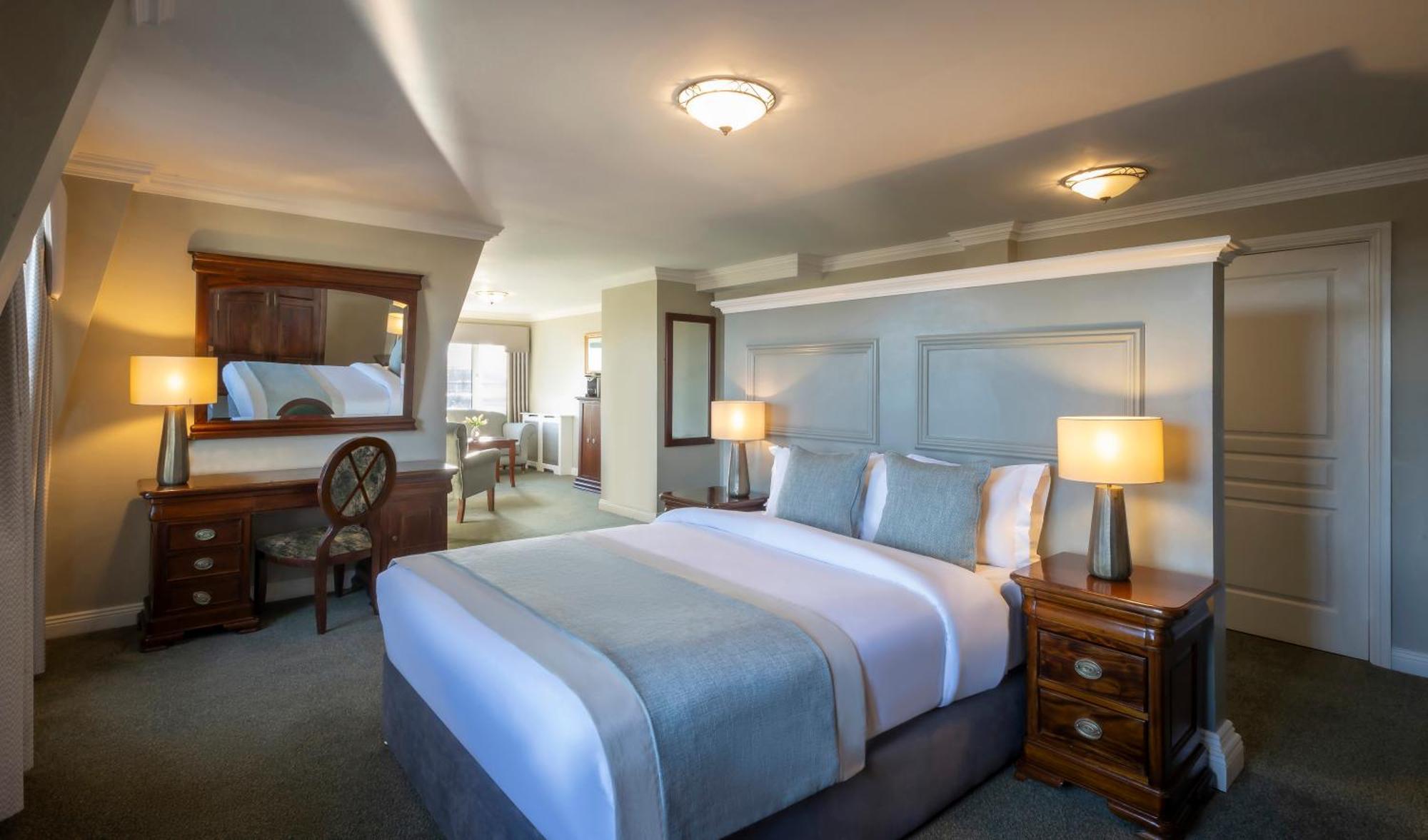 Bracken Court Hotel Балбриган Екстериор снимка
