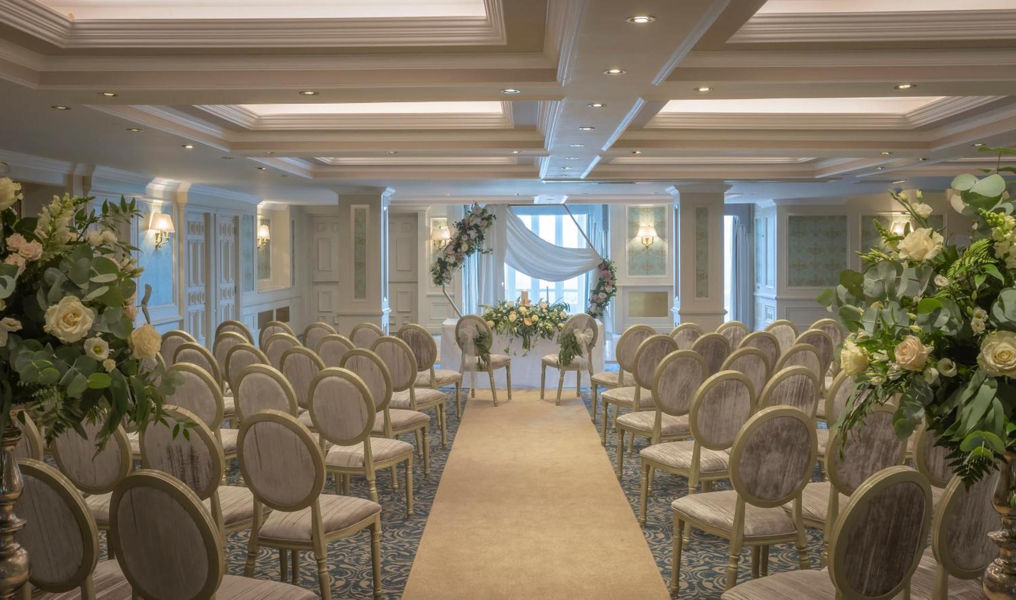 Bracken Court Hotel Балбриган Екстериор снимка