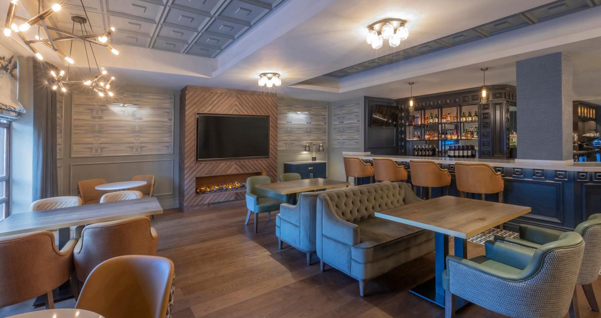 Bracken Court Hotel Балбриган Екстериор снимка