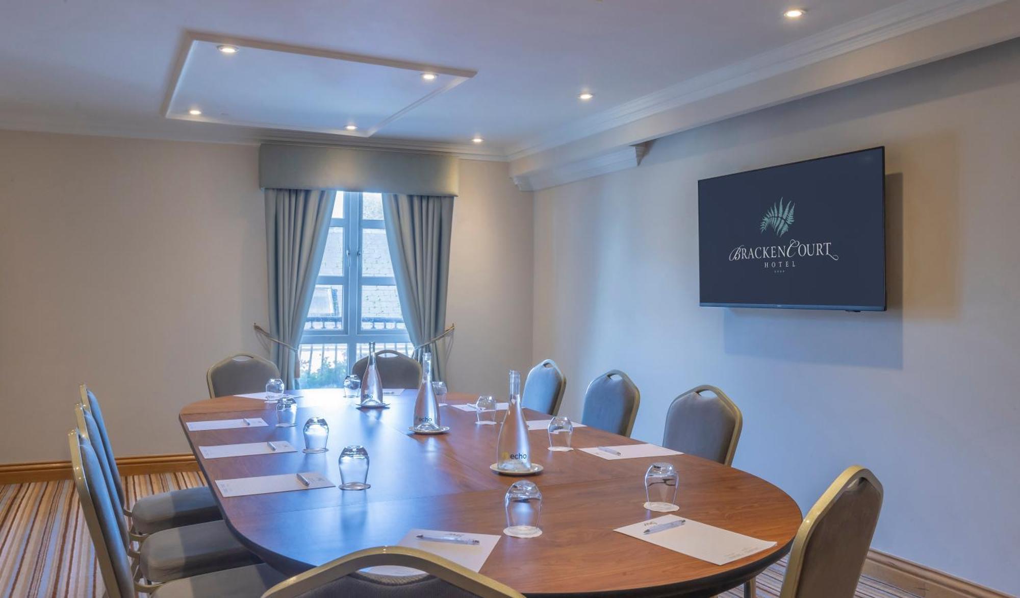 Bracken Court Hotel Балбриган Екстериор снимка