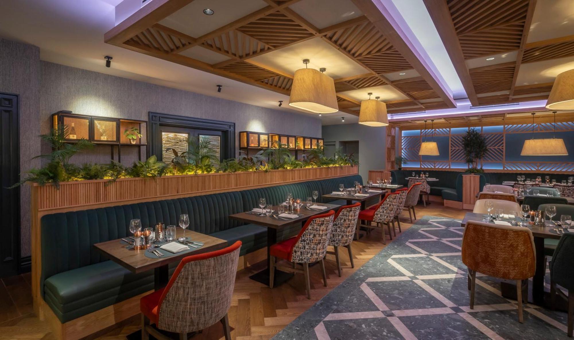 Bracken Court Hotel Балбриган Екстериор снимка